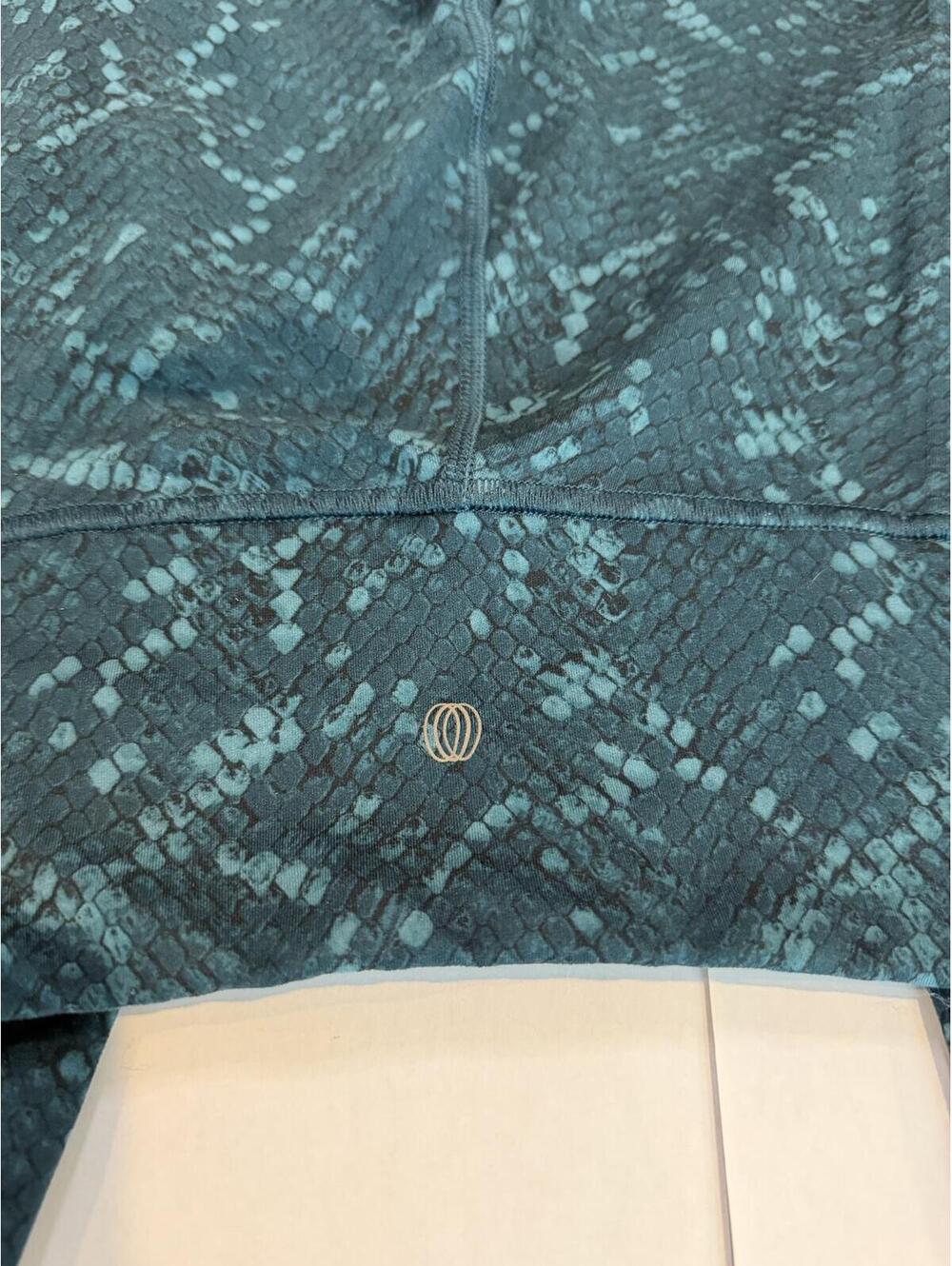 Balance Collection Legging - Picture 5 of 6